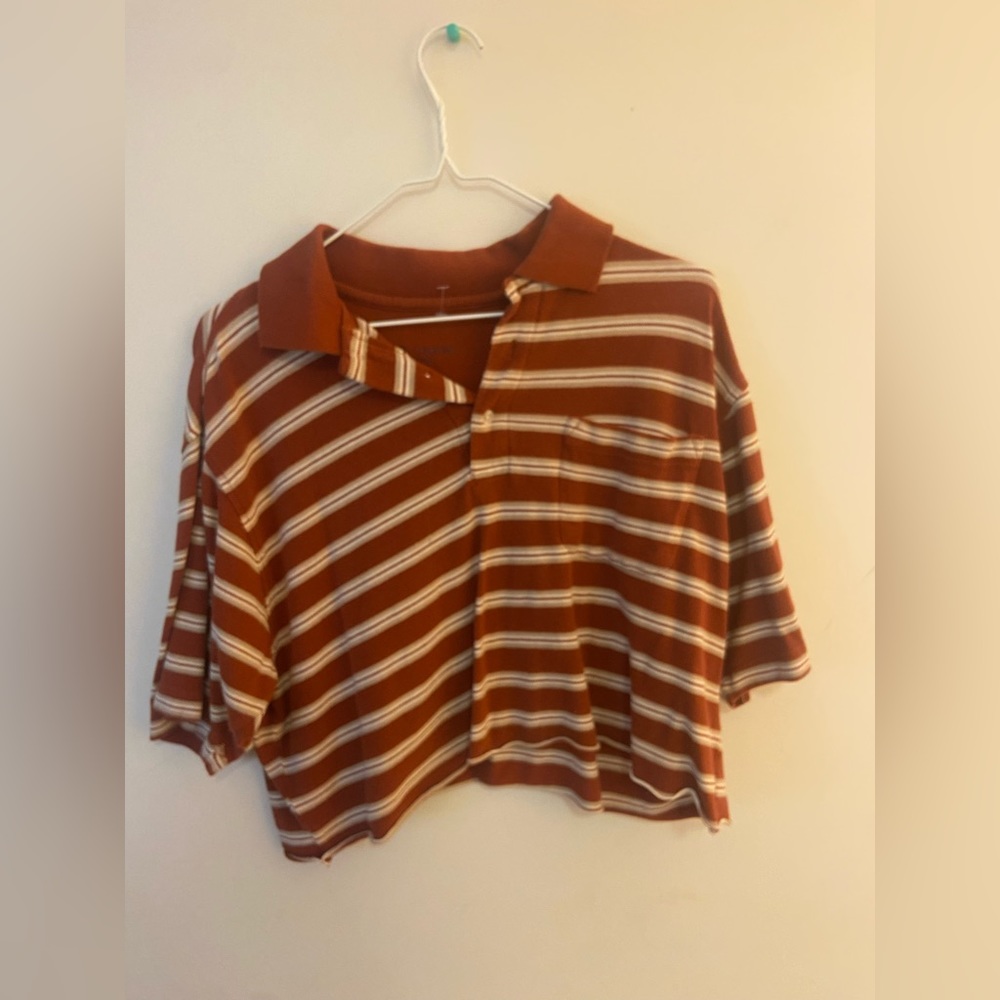 Cropped button up shirt (men’s)